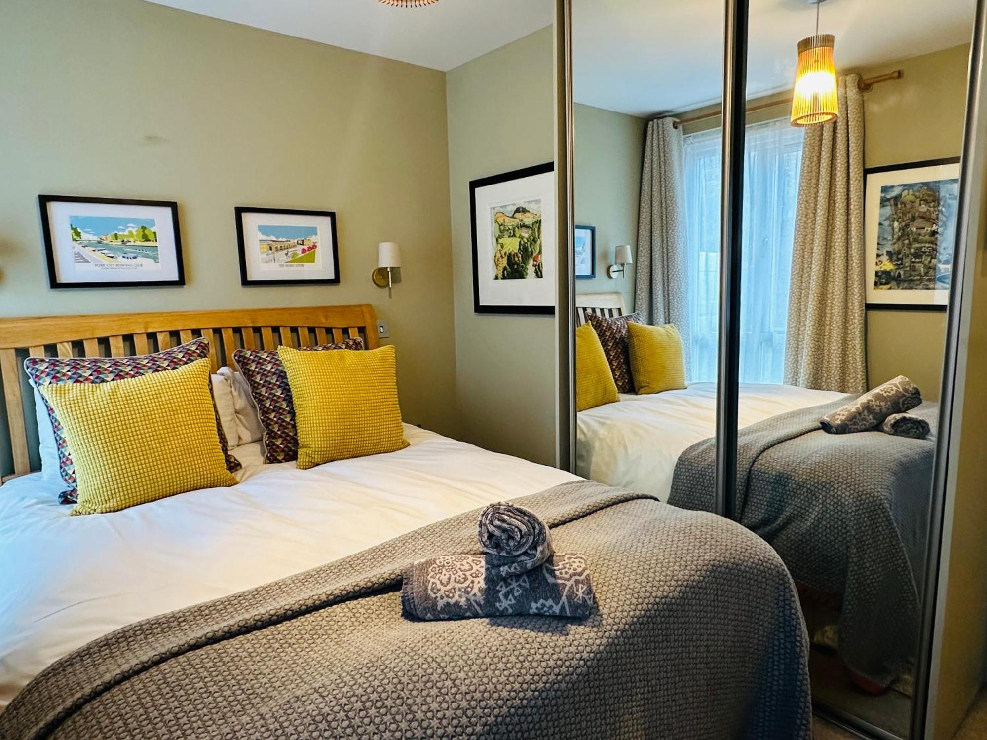 Trinity House Centre & Free Parking Apartment